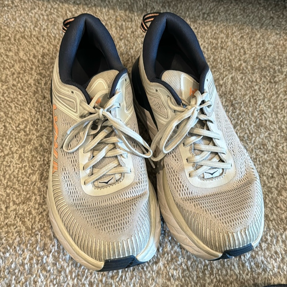 Hoka Bondi 7